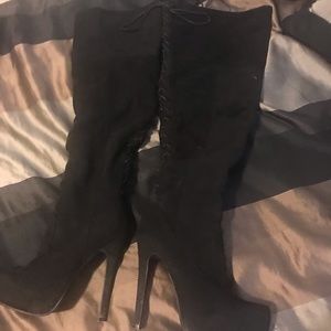 Over the knee thigh high heeled boots